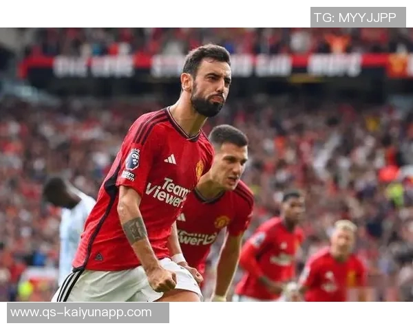 内维尔谈B费：初印象改变他是个努力且善良的人